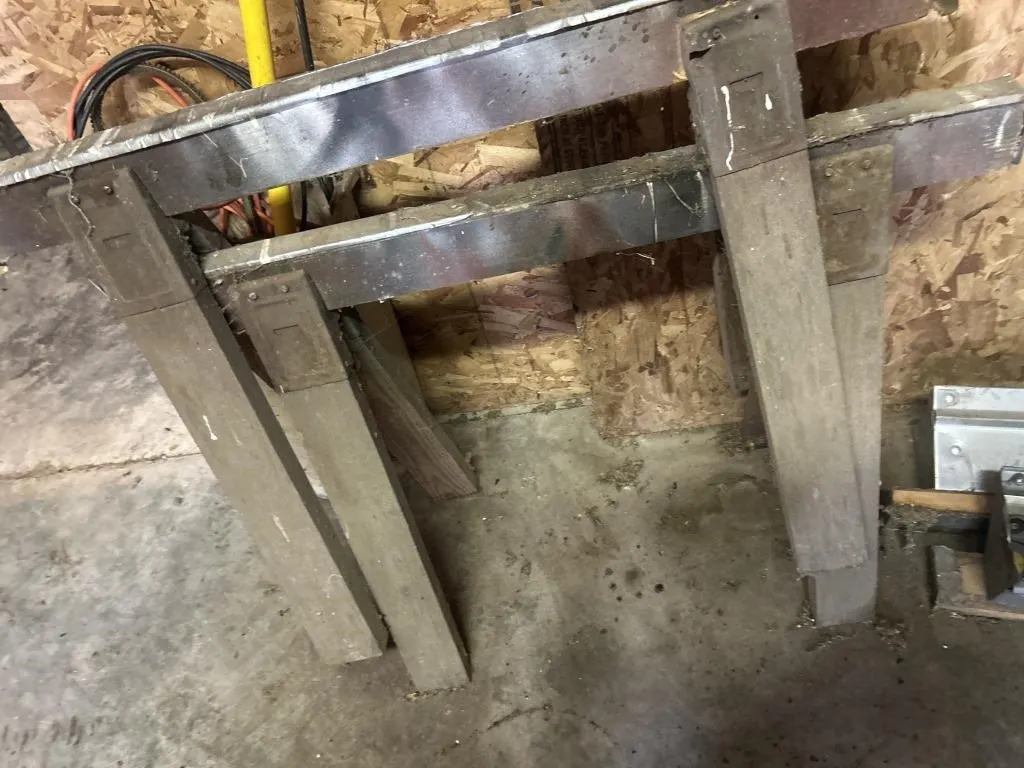 Saw horse