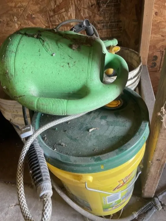 3-5 gallon buckets watering can sprayers gas jug