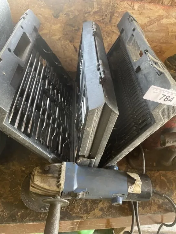 Grinder and drillbits