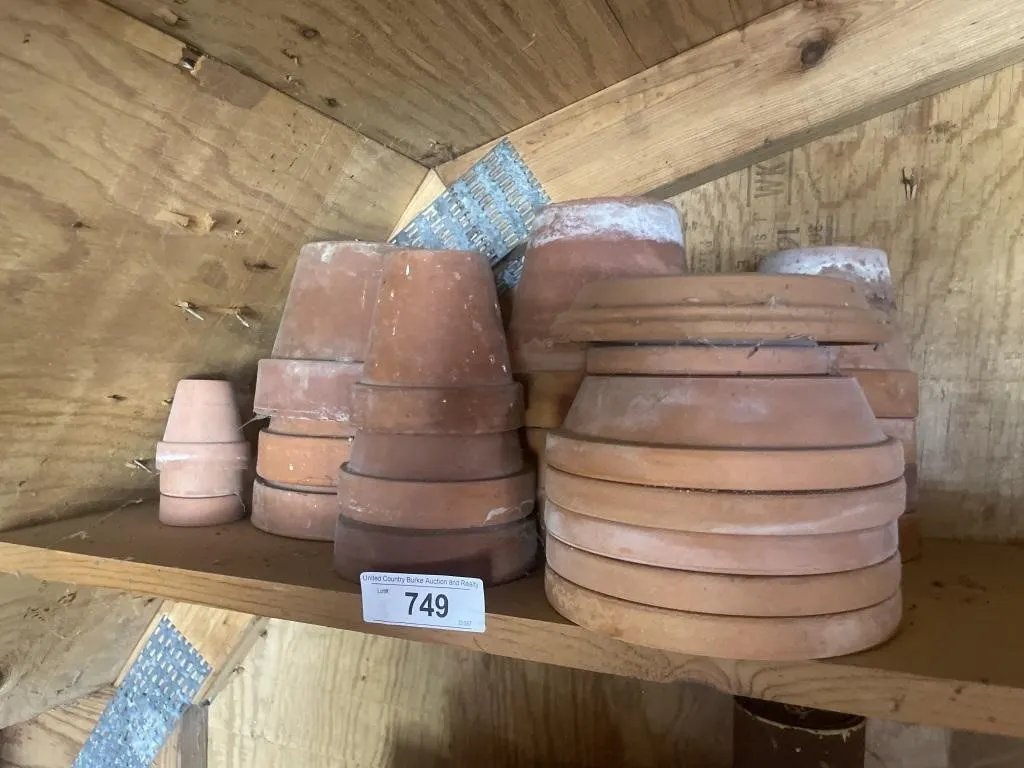 Clay pots
