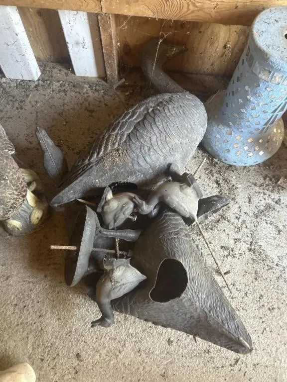 Plastic geese and gosling