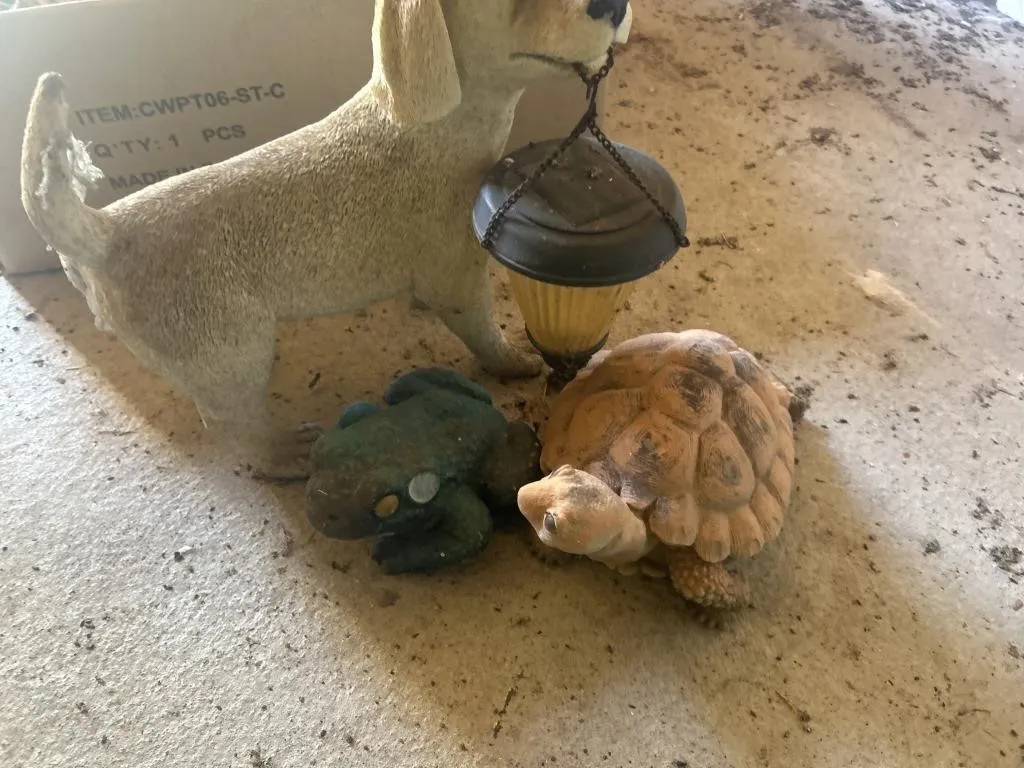 Concrete Dog, frog and turtle