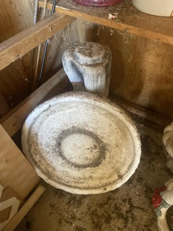 Concrete birdbath