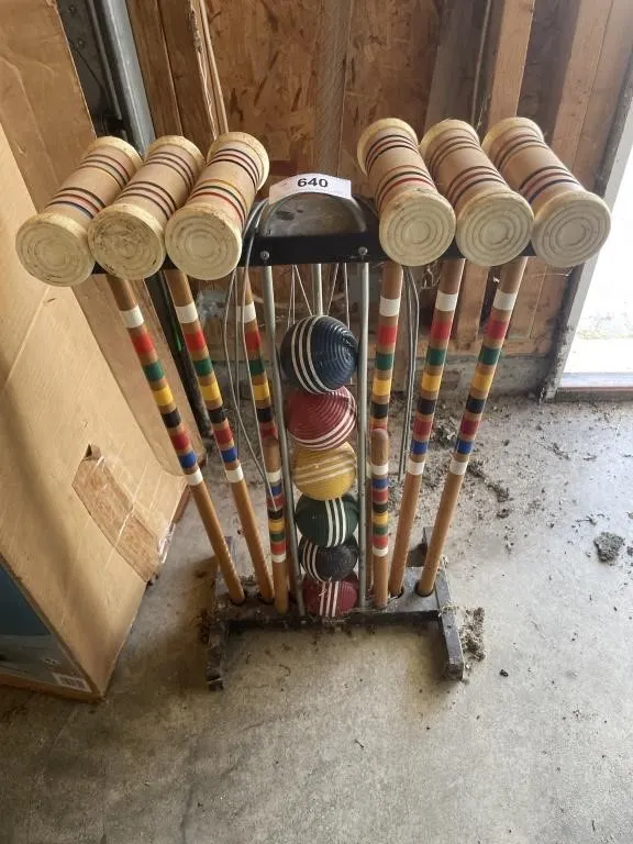 Croquet set