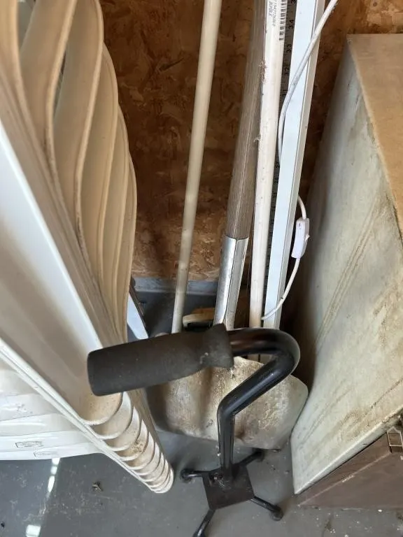 Brooms, lights PC pipe dustpan shovel cane