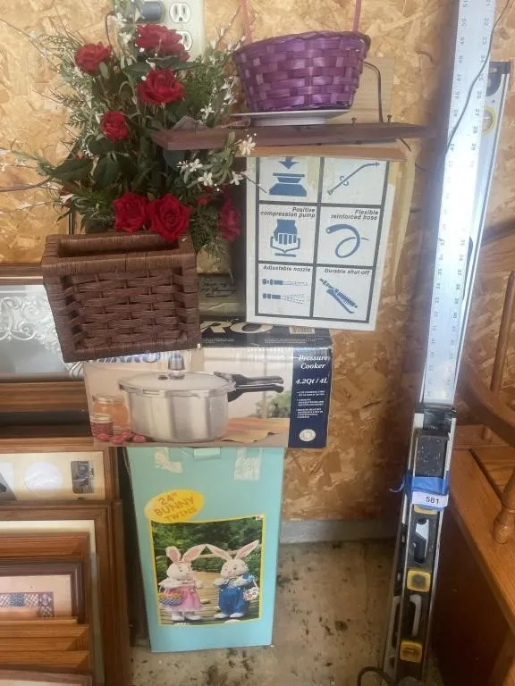 Easter items baskets