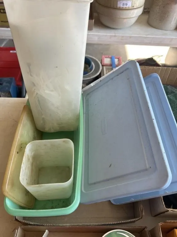 Tupperware, zip ties & Rubber Maid tub