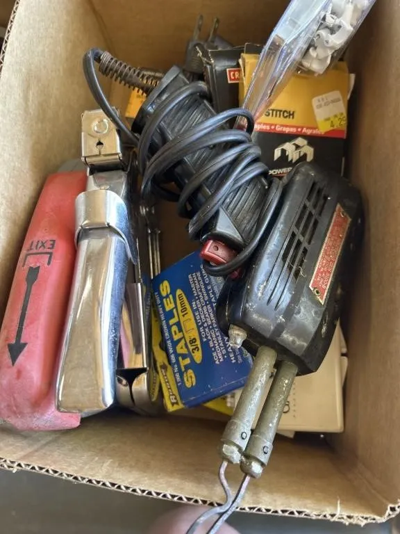 Staple gun, staples, Weller Soldering gun