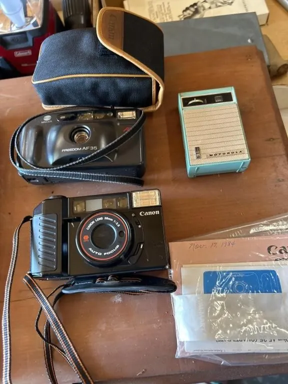 Freedom and Canyon Cameras, Motorola radio