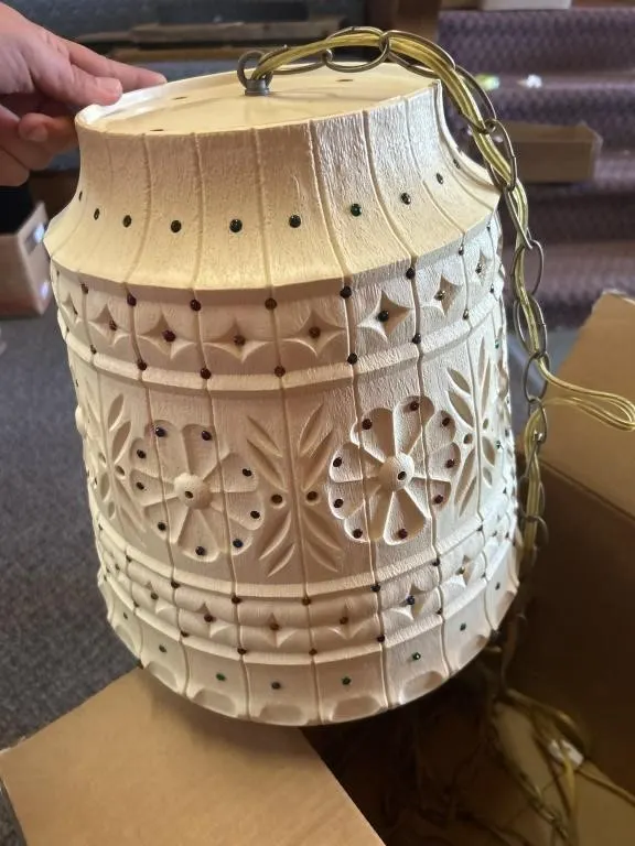 Lawn ware hanging swag lamp