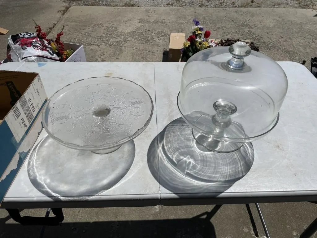 Cake Stands-Glass