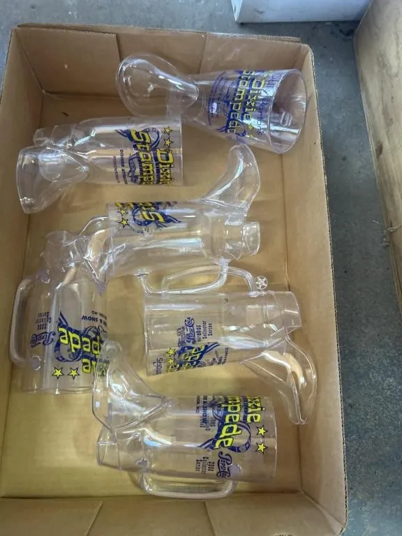 Dixie stampede cups