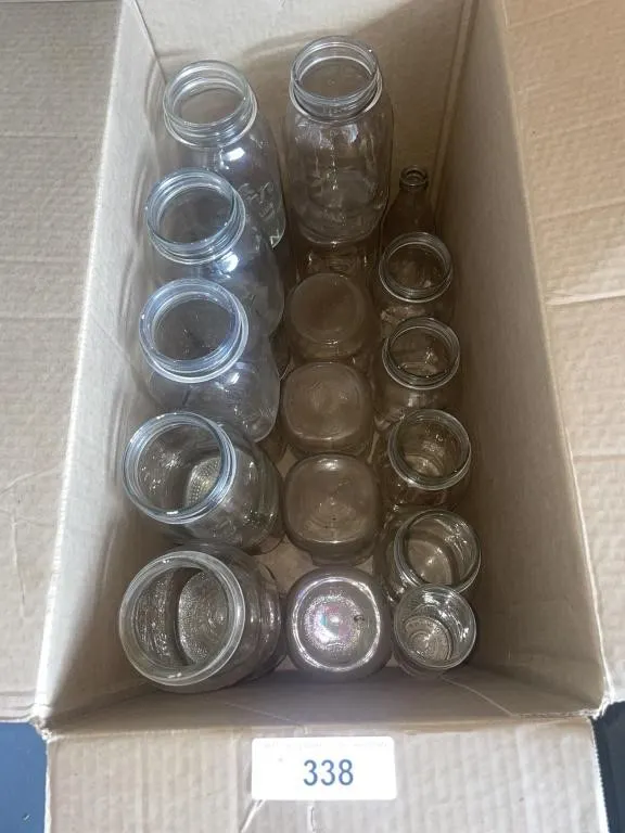 21 clear quart Mason jars
