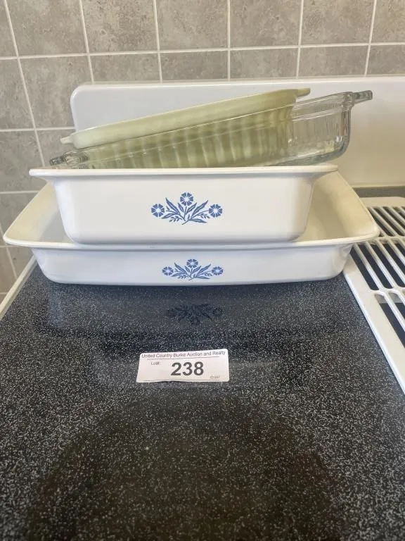 Corning ware baking dishes, misc. baking dishes