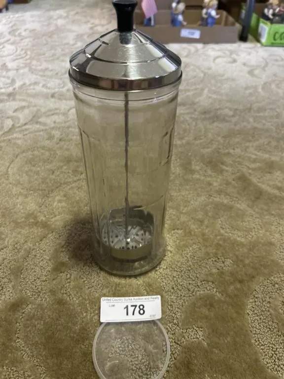Barbicide jar