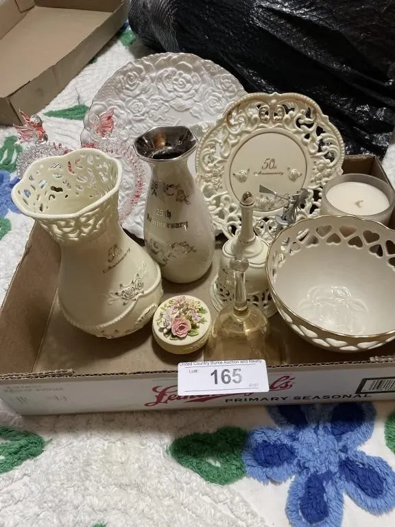 Ceramic anniversary items