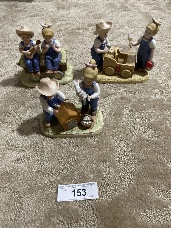 Denim days figurines