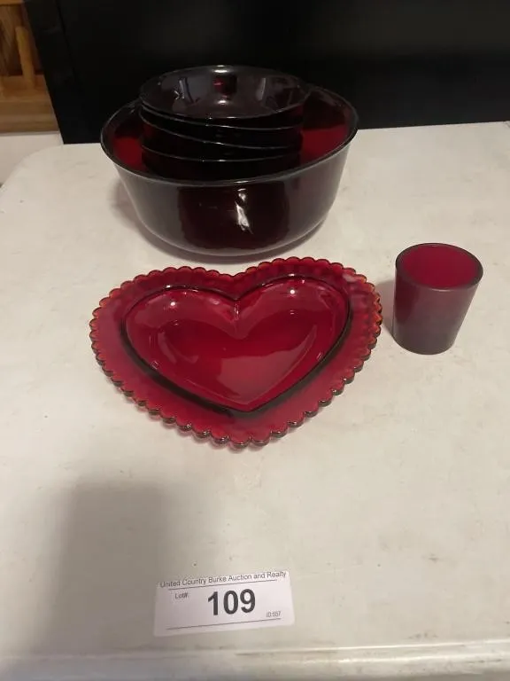Red glassware