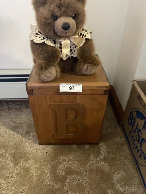 Wooden large block chest with bear