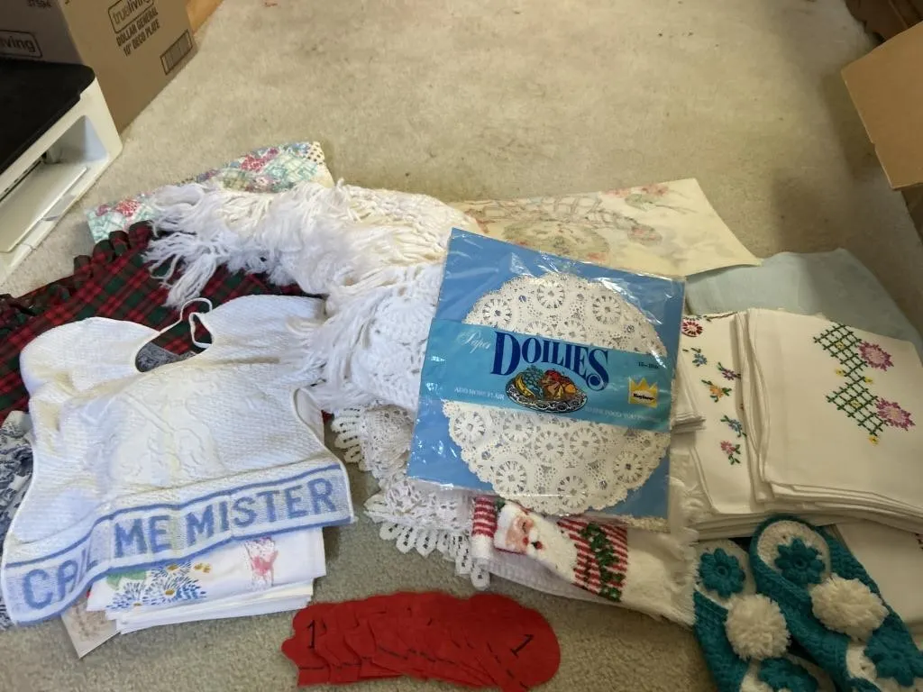 Crocheted Shaw border pillowcases doilies
