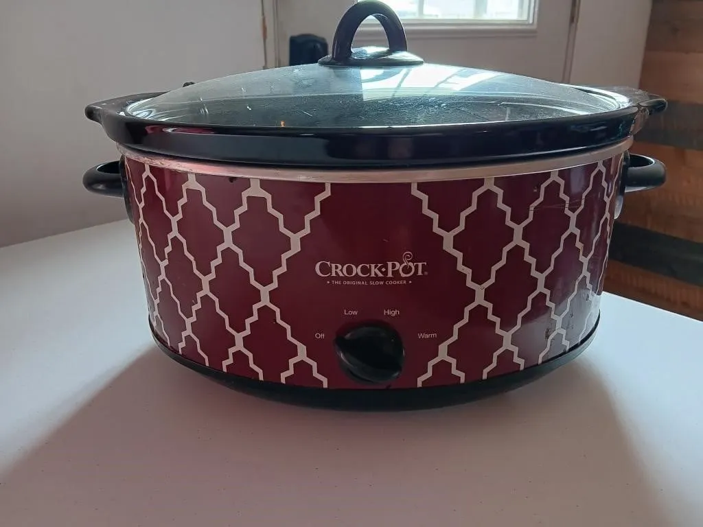 Crock Pot, The Original Slow Cooker. Works.