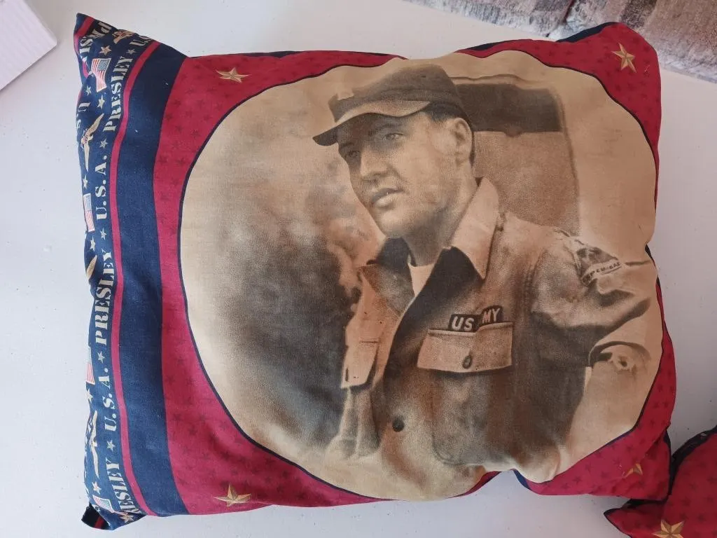 Vintage Elvis Presley decorative