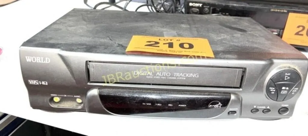 WORLD VHS PLAYER