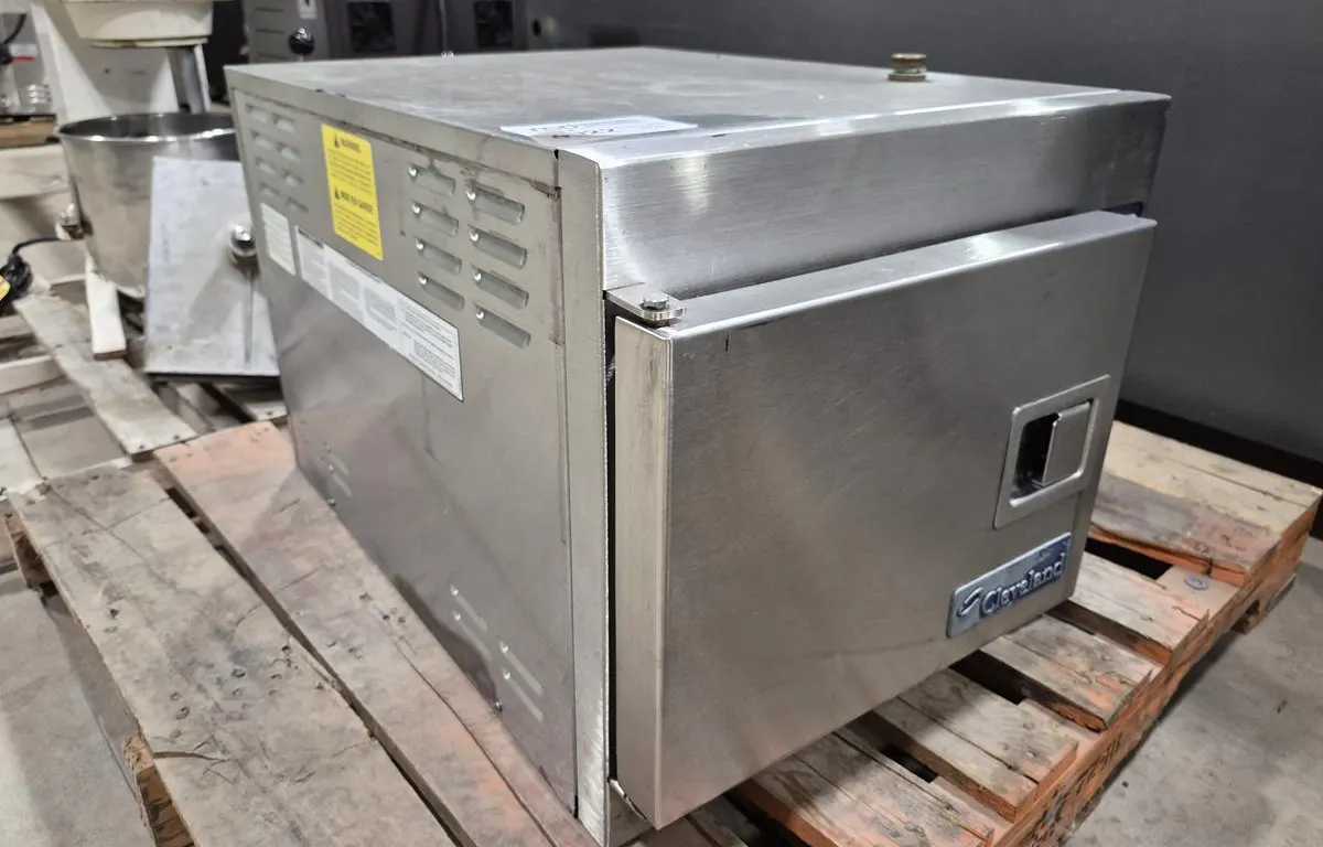 Cleveland SteamCraft Countertop Steamer
UNRESERVED