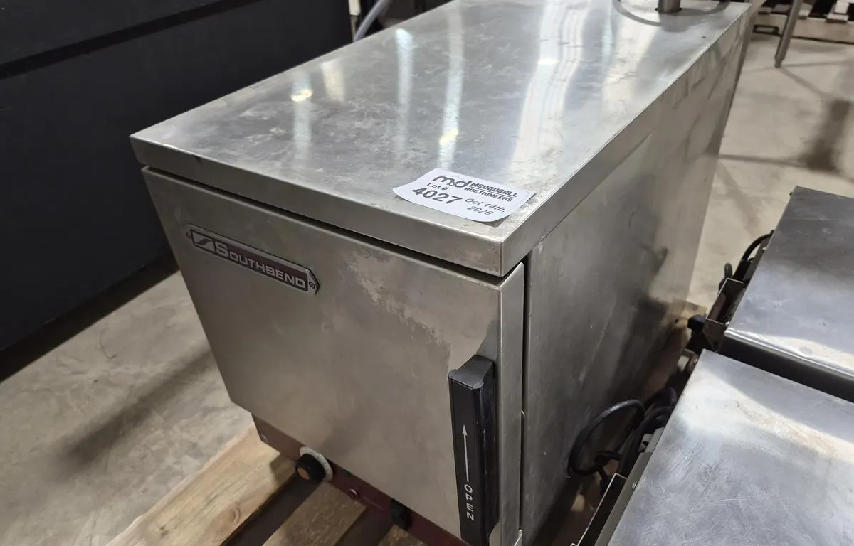 Southbend Countertop Steamer
UNRESERVED