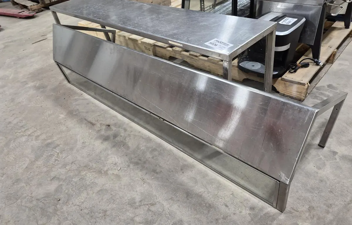 Stainless Steel Serving Counter Top/Guard
UNRESERVED