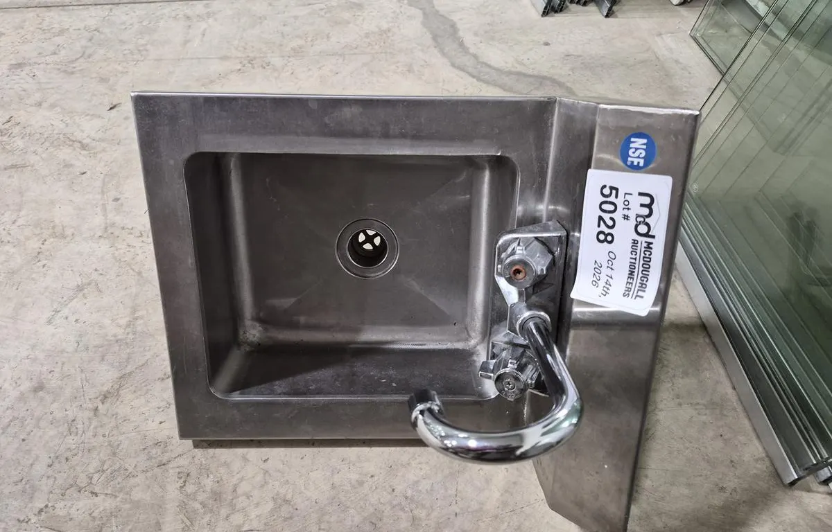 Stainless Steel Hand Sink
UNRESERVED