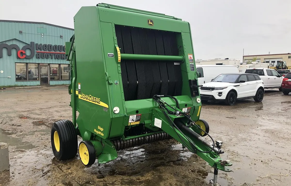2006 John Deere 567 Silage MegaWide Round Baler