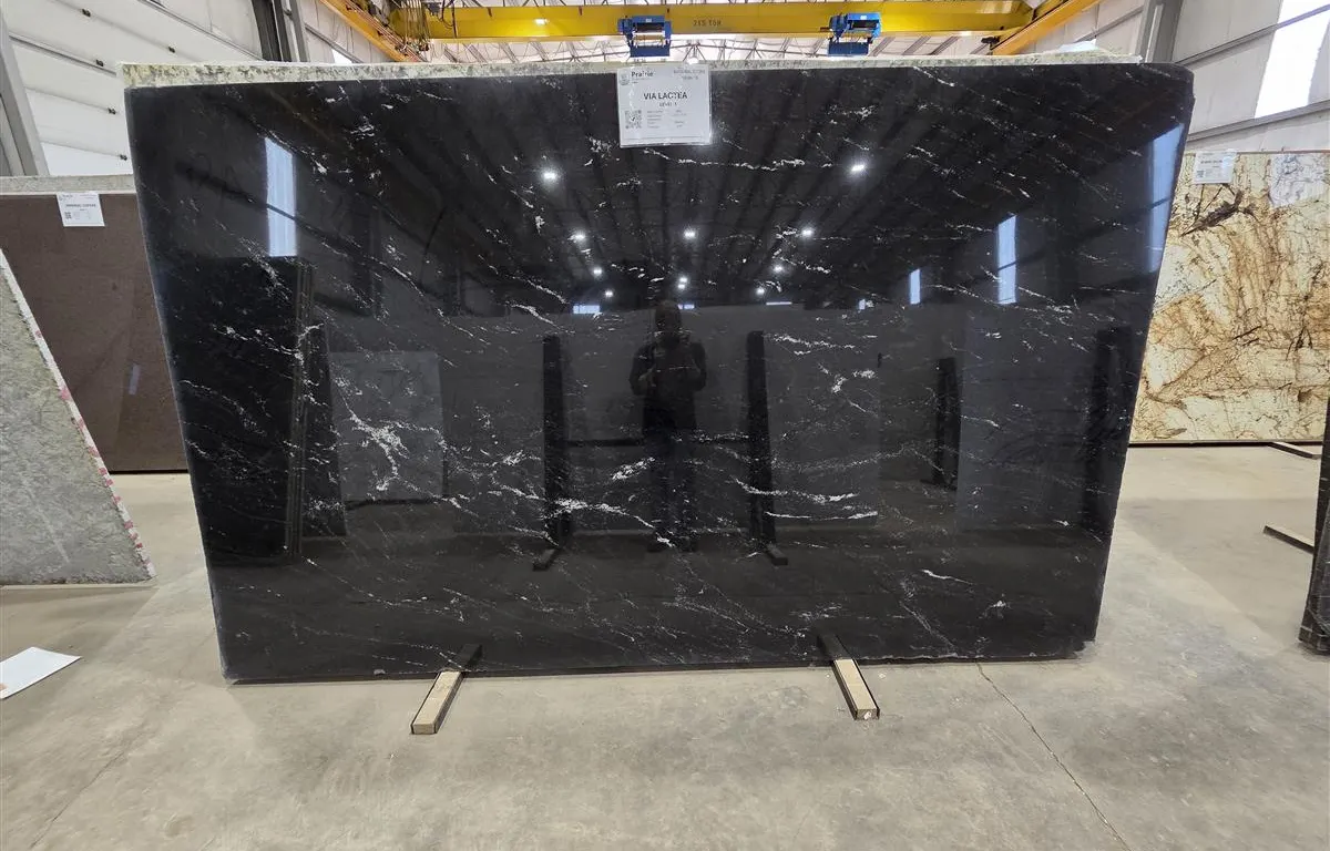 (1) Via Lactea Polished Granite Slab
UNRESERVED