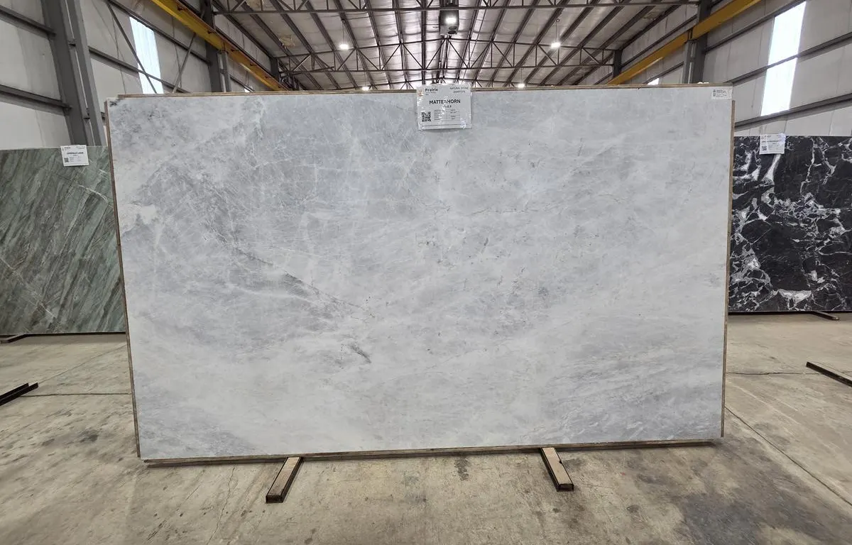 (1) Bianco Carrara Polished Marble Slab
UNRESERVED