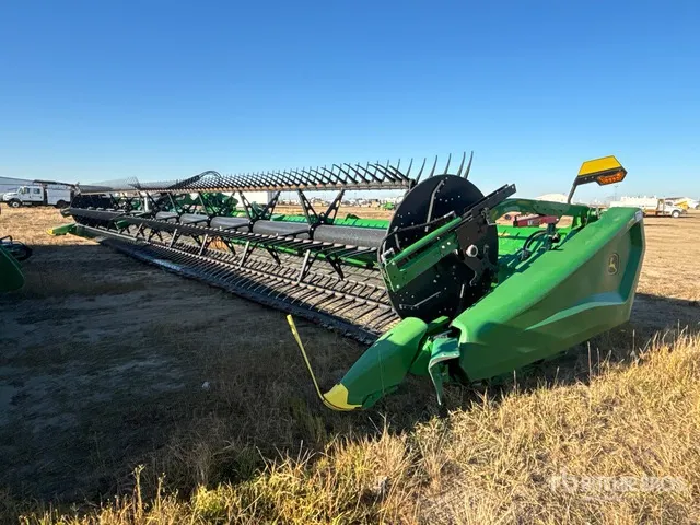 2023 John Deere HD50F 50 ft Hinged Draper Combine Header