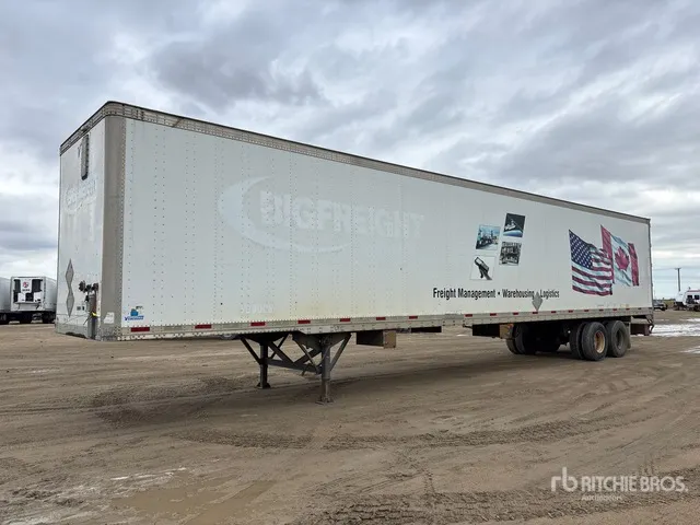 2011 Vanguard 53 ft x 102 in T/A Van Trailer