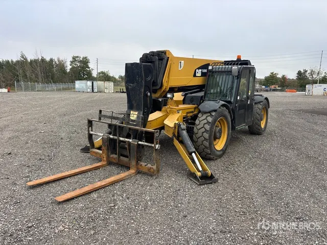 2015 Cat TL1255C Telehandler