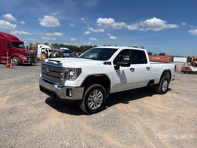 2023 Chevrolet 3500HD X31 4x4 Crew Cab Pickup