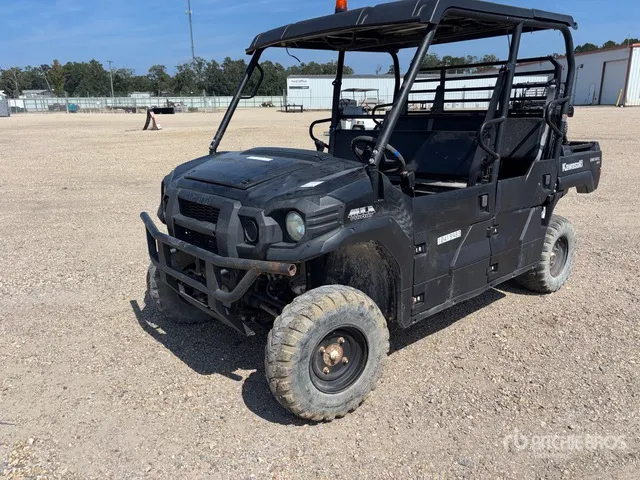 2022 Kawasaki PRO-DXT 4x4 Utility Vehicle