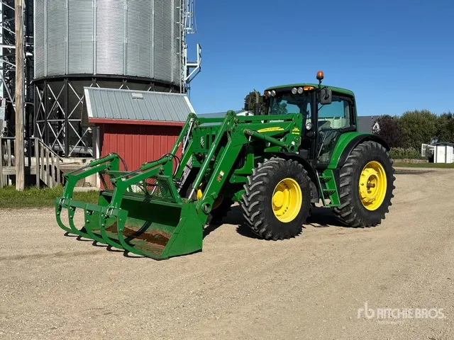 2009 John Deere 7130 4WD Tractor
