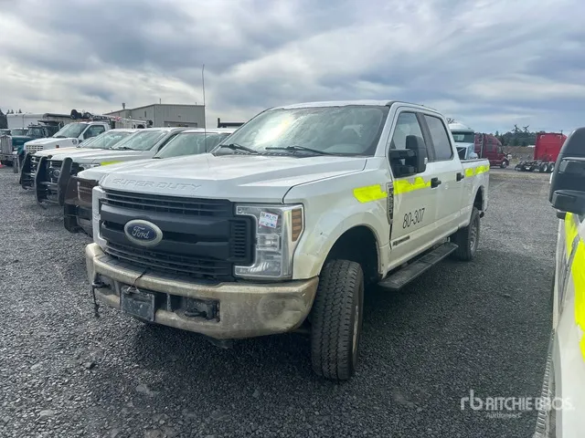 2018 Ford F-250 XL 4x4 Crew Cab Pickup (Inoperable)