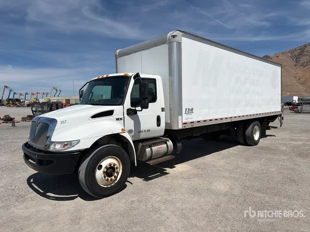2019 International MV607 4x2 Van Truck