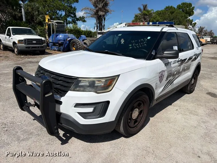 2017 Ford Explorer Police SUV