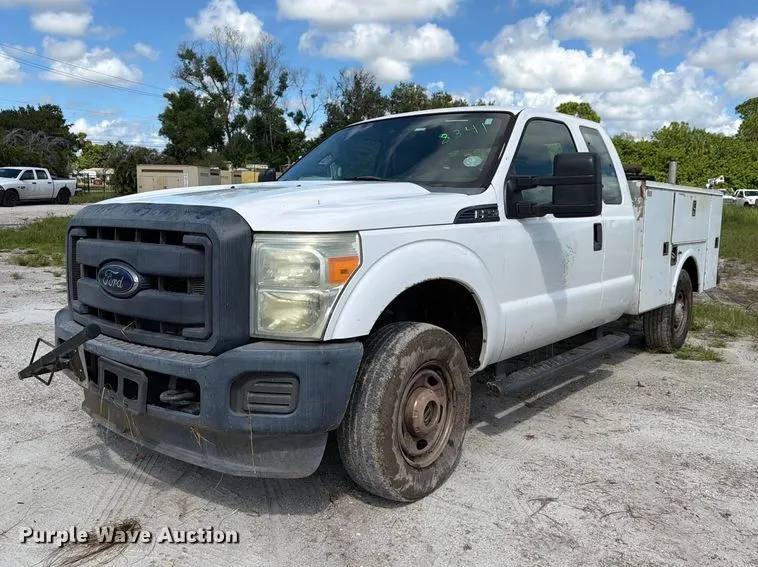 2015 Ford F250 Super Duty Ext. Cab pickup truck