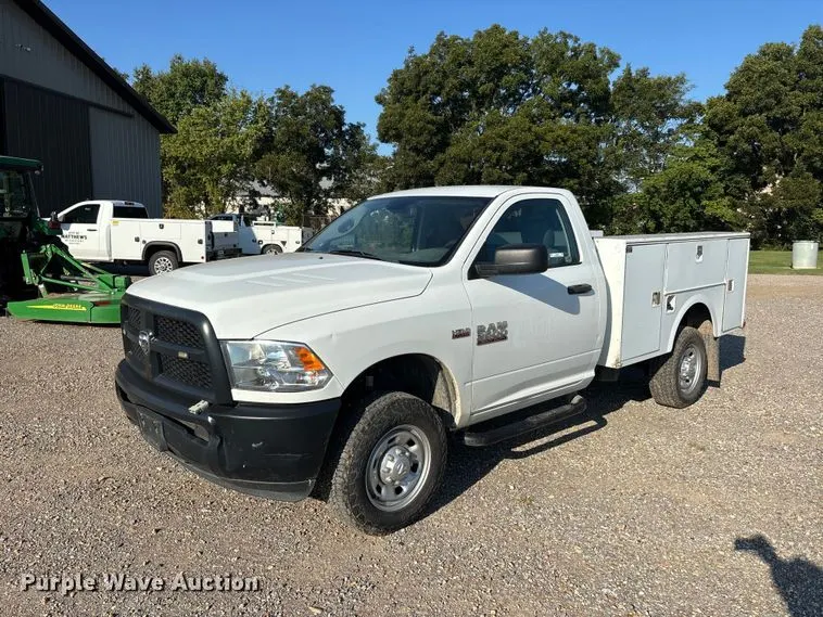 2018 RAM 2500 utility bed pickup truck