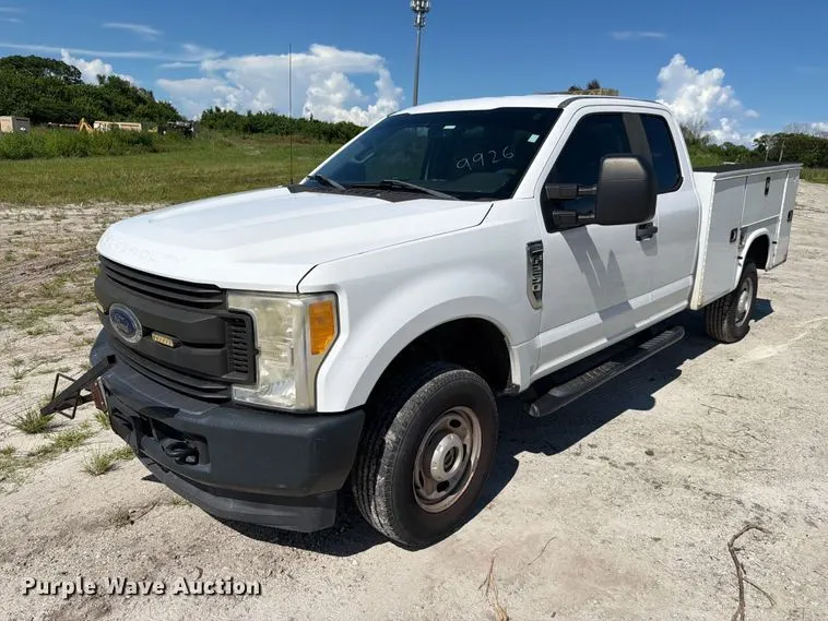 2017 Ford F250 Super Duty Ext. Cab utility bed pickup truck