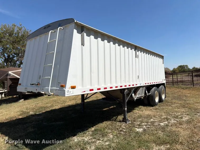 2002 Jet grain trailer