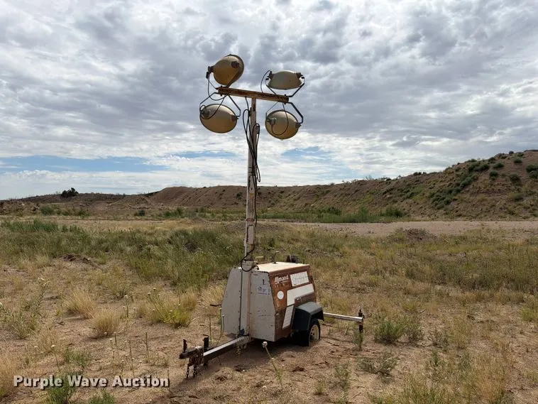 2001 Allmand Night-light Pro light plant