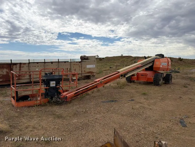 2012 JLG 600S boom lift