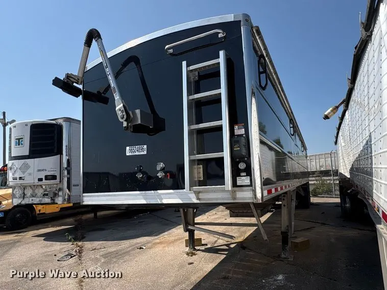 2025 EBY Generation grain trailer